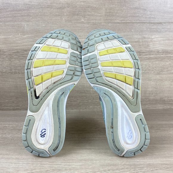 New Balance 870 v5 Stability Women's Sneaker - Picture 6 of 7